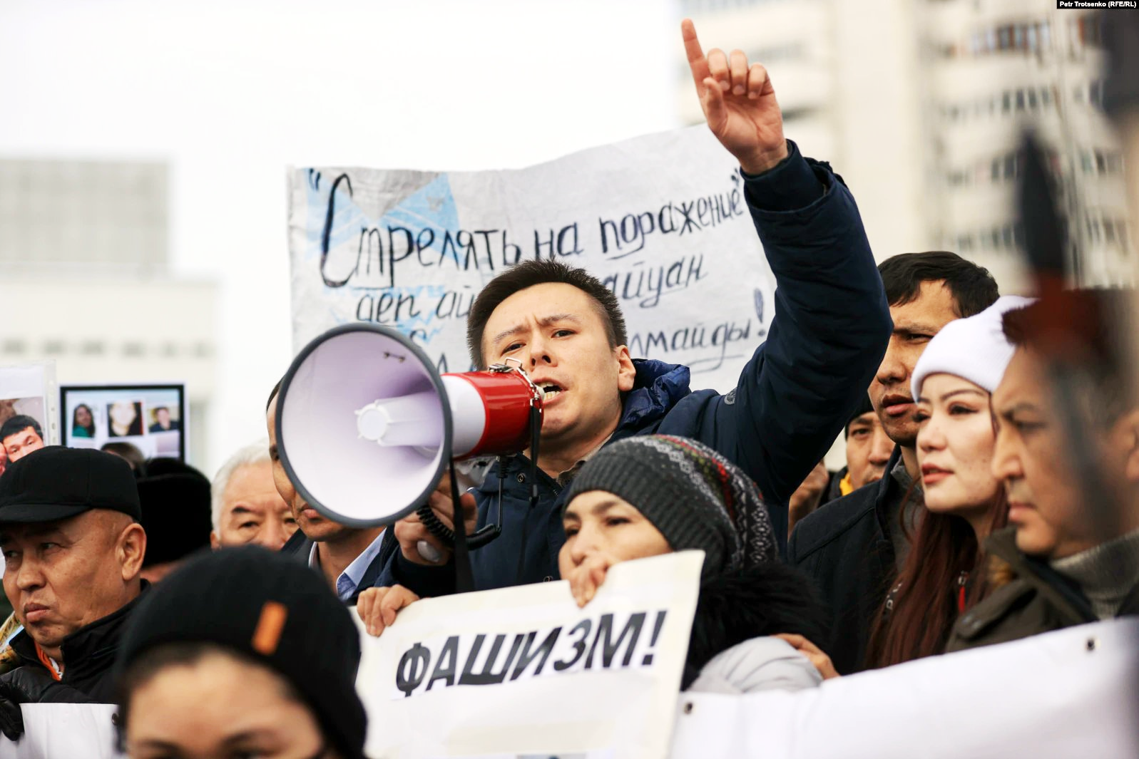 ЛЮДИ ВЫШЛИ НА ПРОТЕСТЫ | общественная позиция